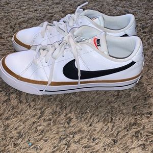Women’s Nike court legacy sneakers